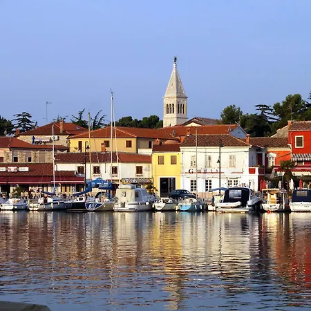 Novigrad 7078a * Novigrad Istria