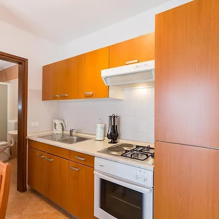 Novigrad 7078a